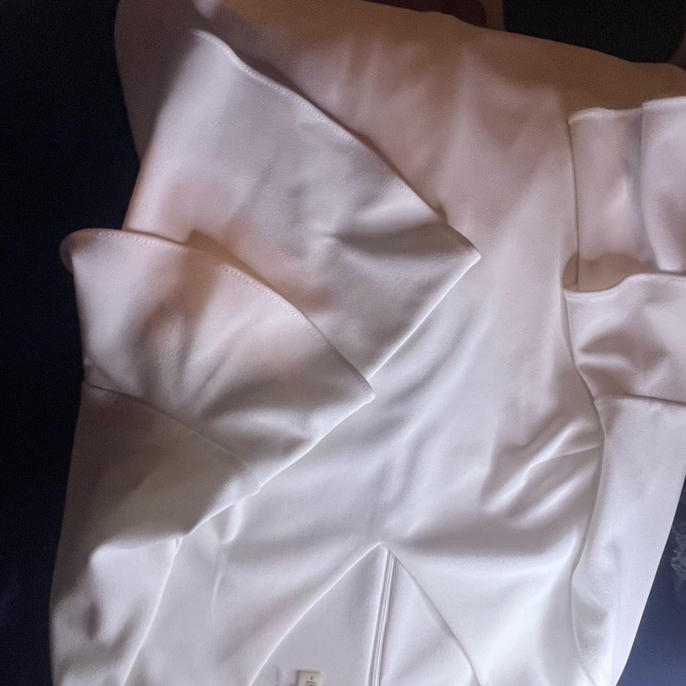 Calvin Klein Off-White V-Neck dress - Picture 4 of 15